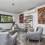 Vivi Homes -villa Ruby Pool, Garden, Golf & Sitio de Calahonda