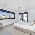 Vivi Homes -villa Ruby Pool, Garden, Golf & Villa Sitio de Calahonda