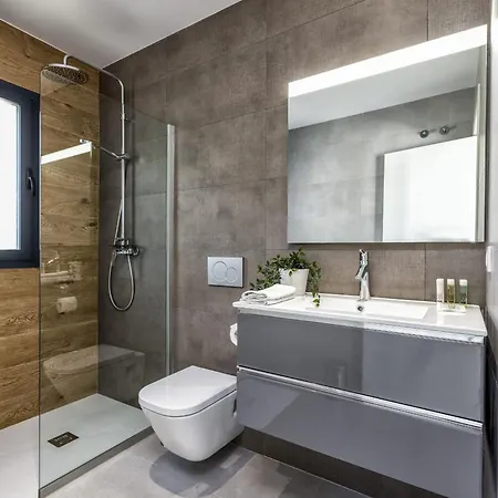 Villa Vivi Homes -villa Ruby Pool, Garden, Golf & Sitio de Calahonda