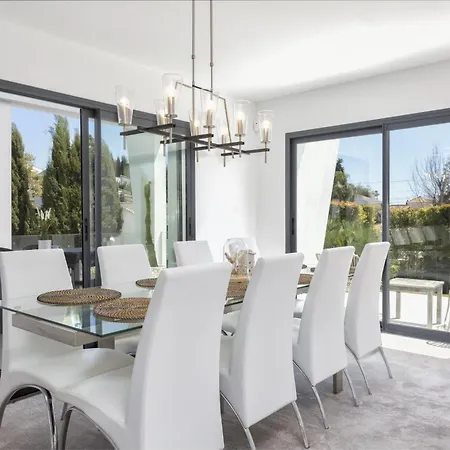 Villa Vivi Homes -villa Ruby Pool, Garden, Golf & Sitio de Calahonda