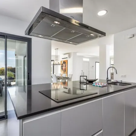 Villa Vivi Homes -villa Ruby Pool, Garden, Golf & *