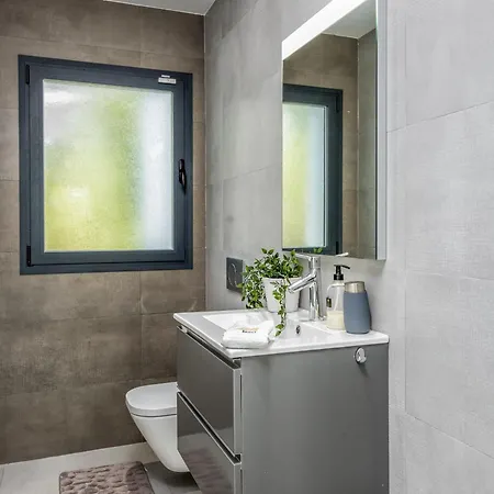 Vivi Homes -villa Ruby Pool, Garden, Golf & Villa